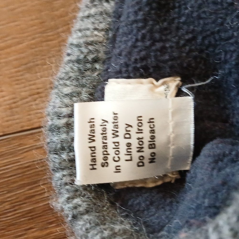 Ark Fair Trade Wool toque - Picture 6 of 7